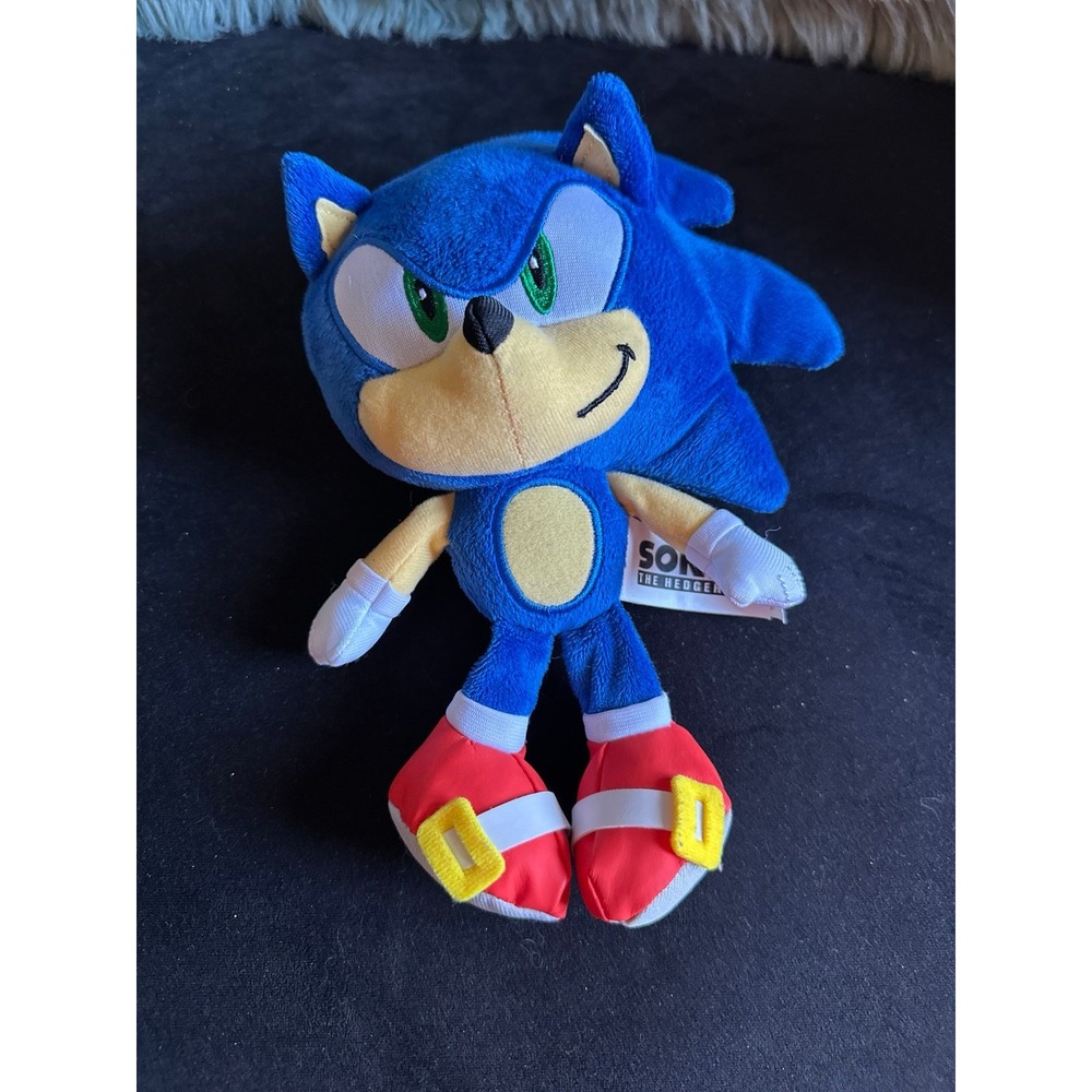 Sega's Sonic The‎ Hedgehog Toy Plush Doll 9" Tall EUC